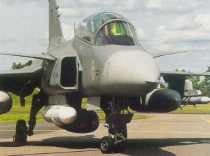  SAAB Gripen with Vinten 7 recce pod